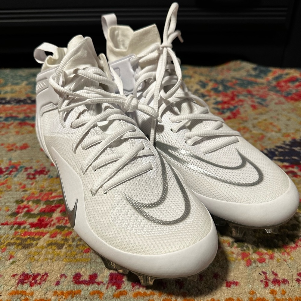 Nike White Cleats - Hurache 8 Elite, Lacrosse - never worn